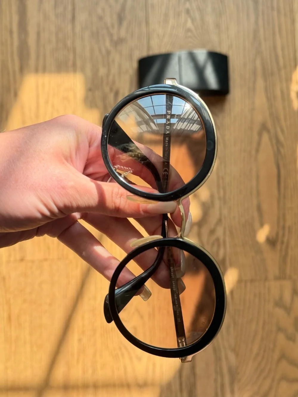 Prada - Prada Cinéma - Black Round Sunglasses